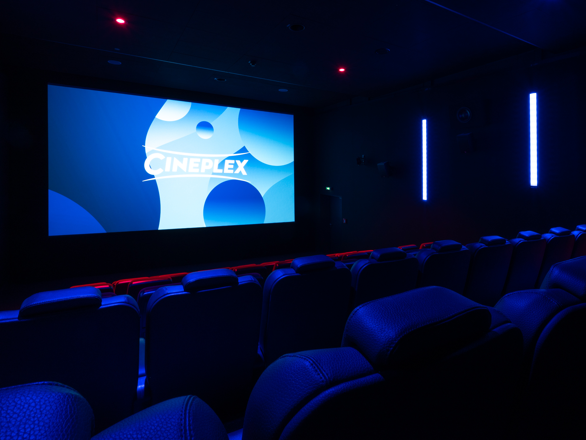 Meitingen_Saal_3_side_back1