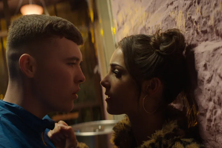 Szenenbild zu Kneecap