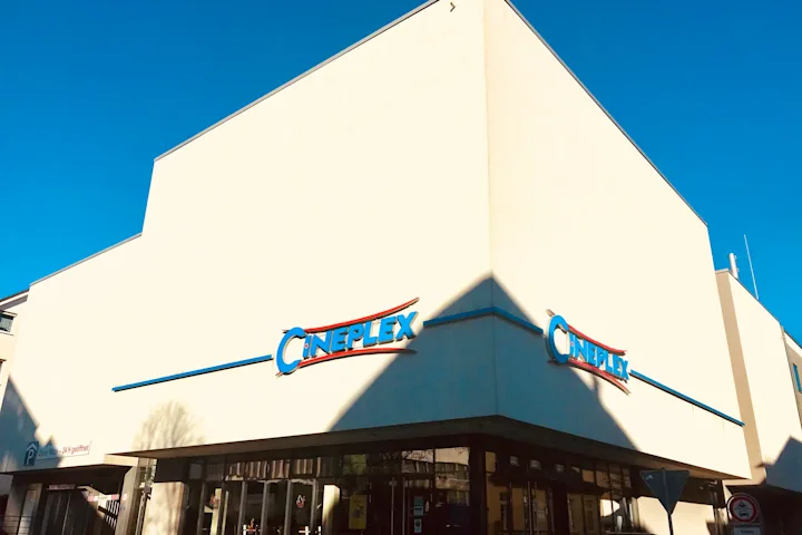 Bilder Aussen Cineplex Olpe
