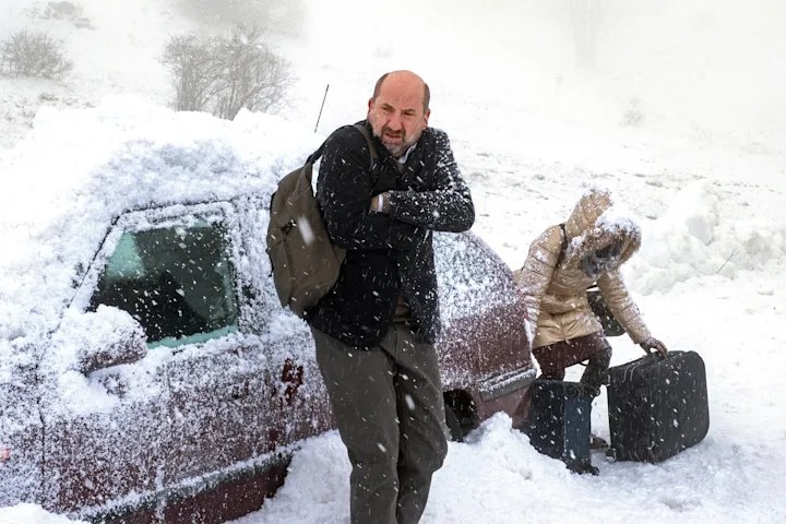 Szenenbild zu Willkommen in den Bergen - Versetzung mit Aussicht