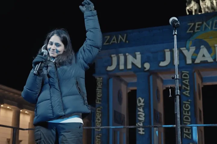 Szenenbild zu Freiheit im Herzen - Lasst es uns eilig haben, menschlich zu sein
