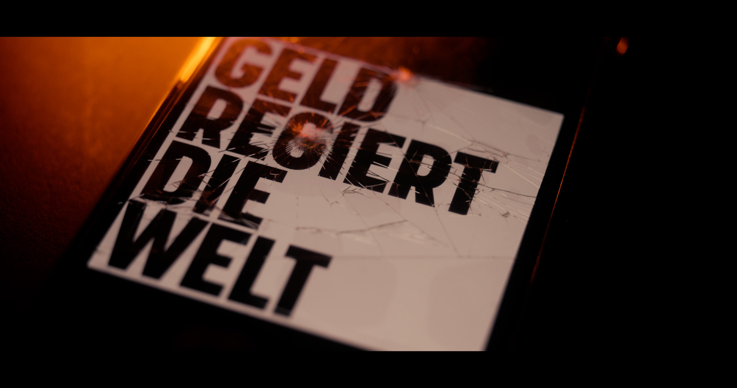 Szenenbild zu UNTEN - im Ortsverein