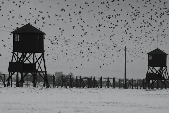 Szenenbild zu W. - Was von der Lüge bleibt