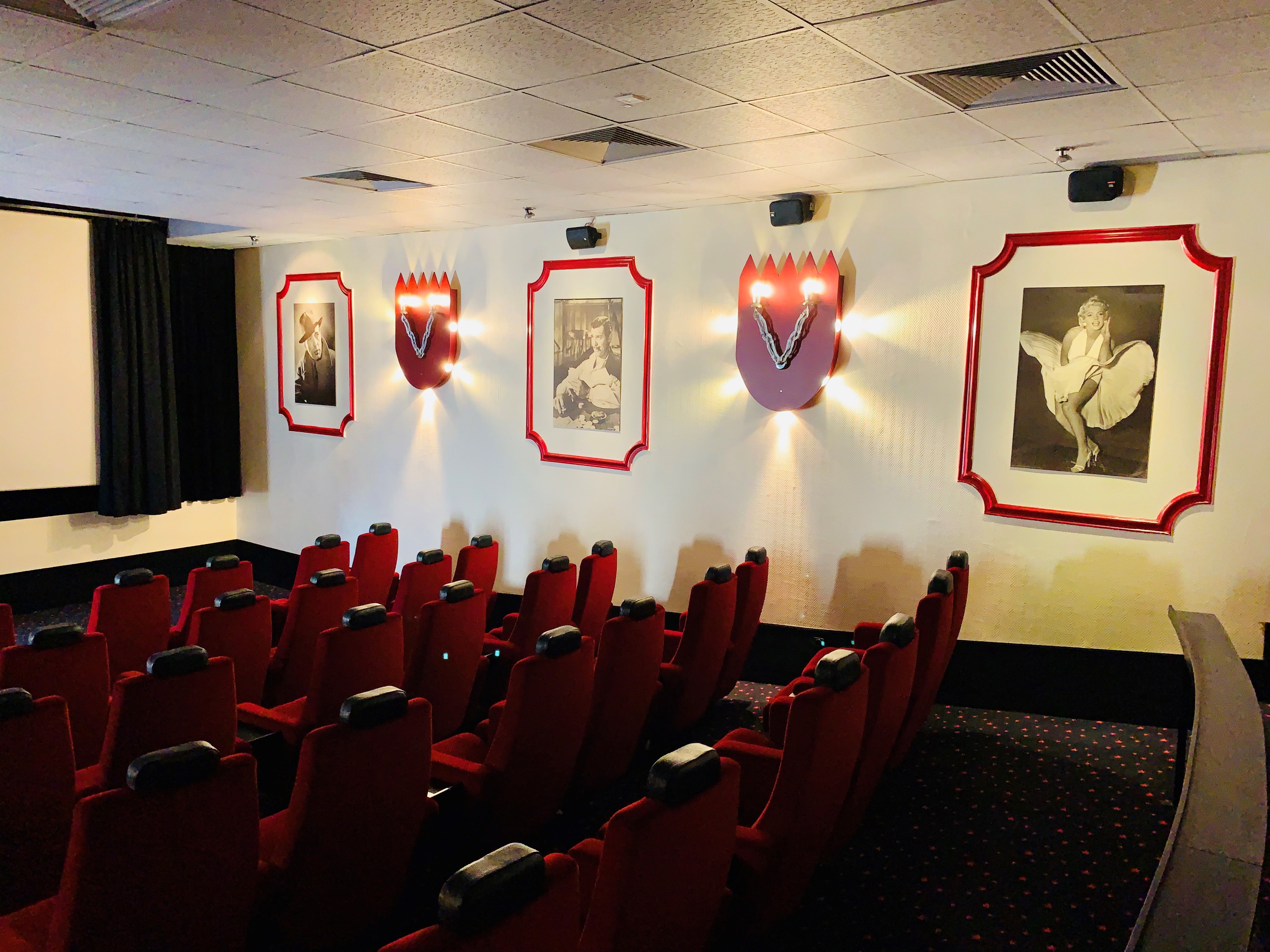 Ein Bild welches das Studio zeigt