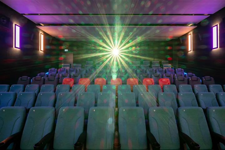 Germering_Saal6_1_Front