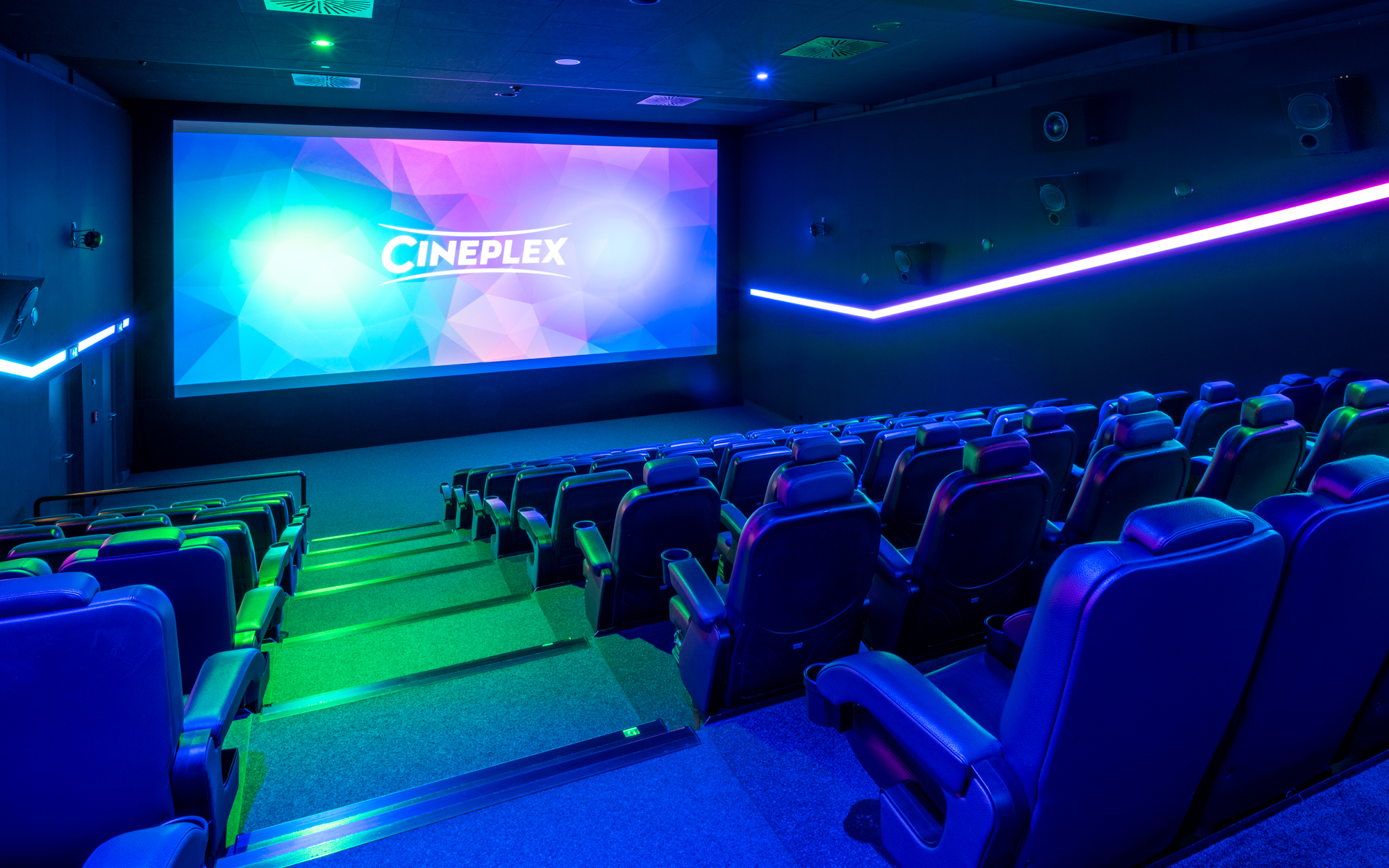 Meitingen_Saal_7_back_HDR