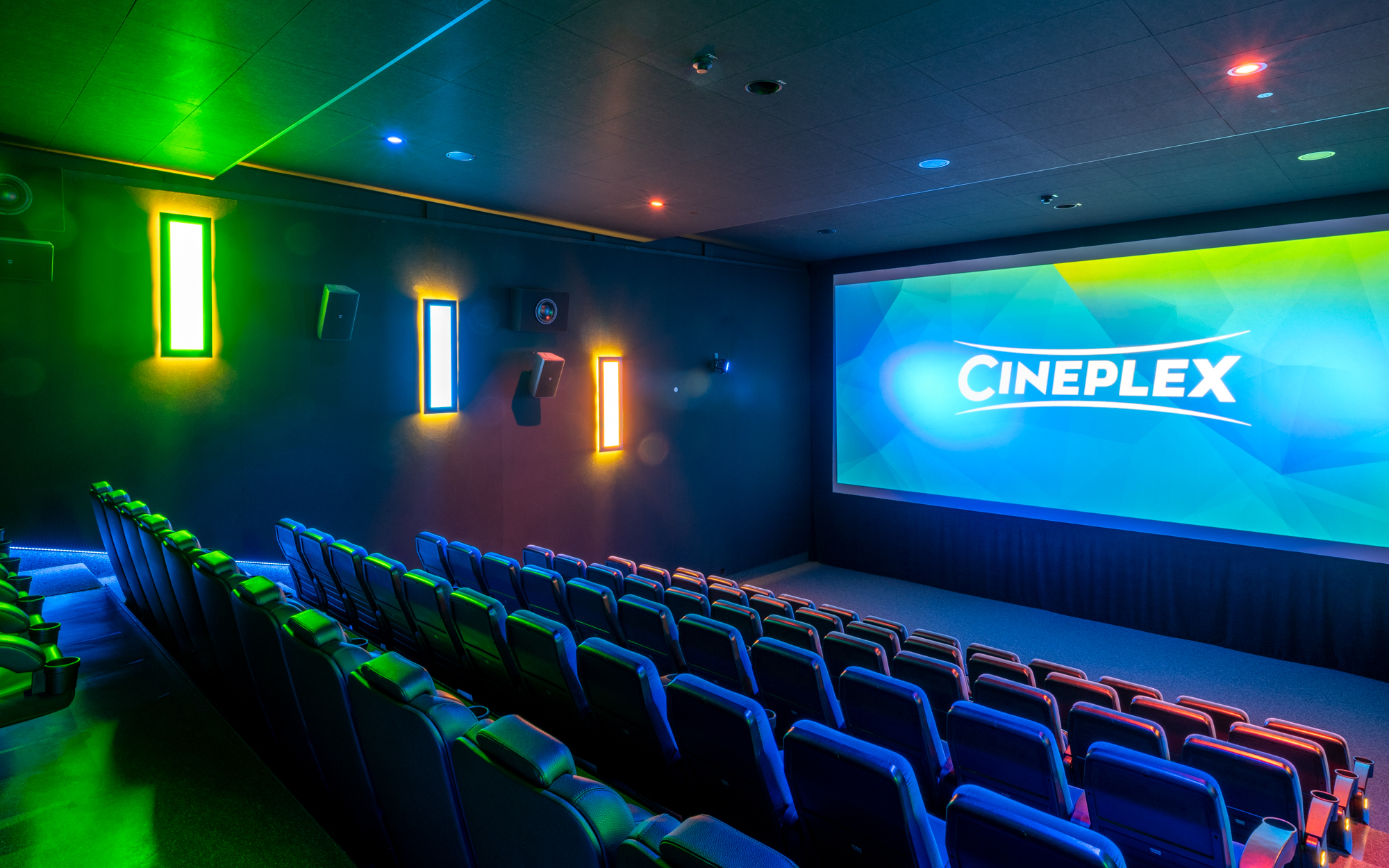 Meitingen_Saal_5_side_back_HDR