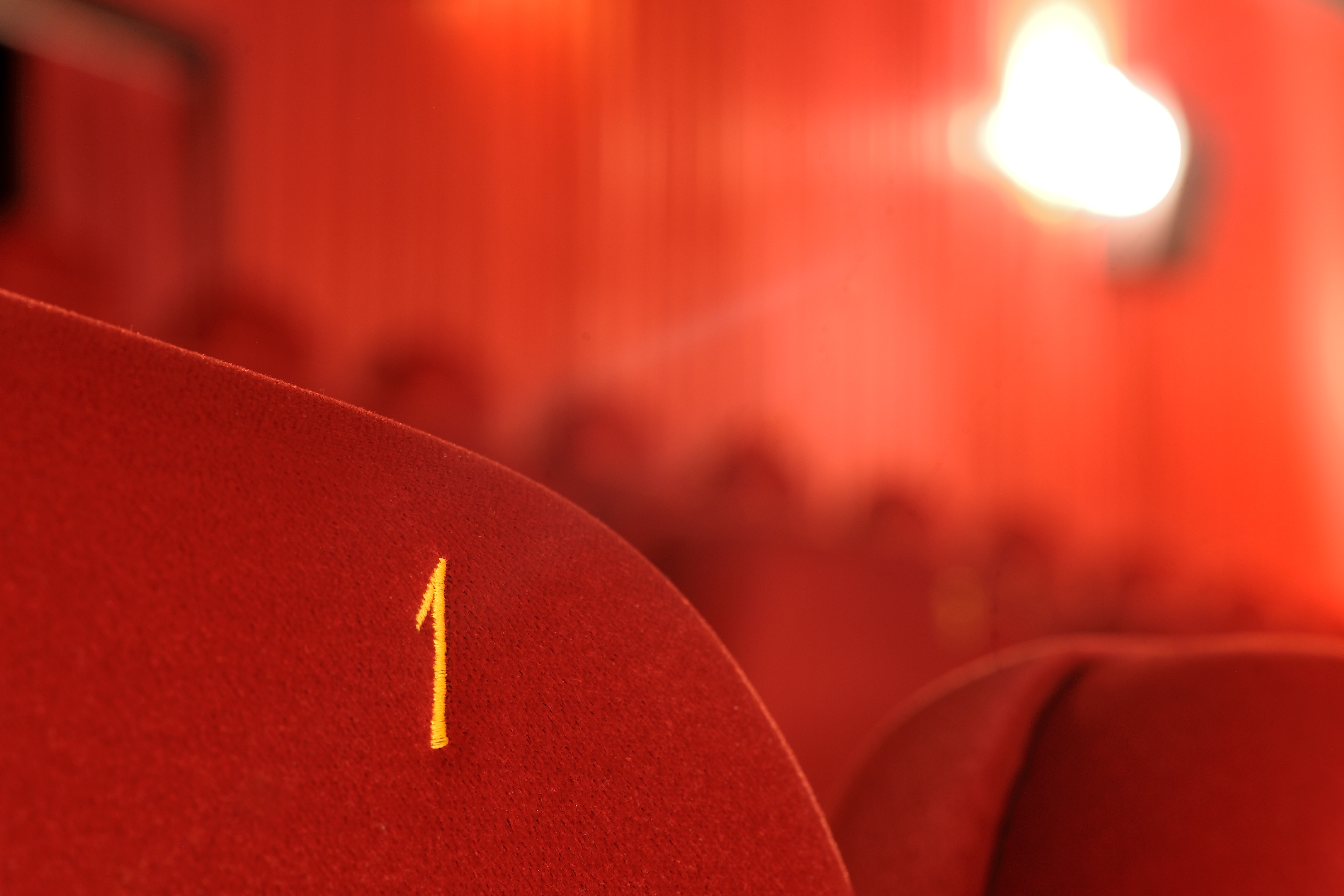 Detailansicht eines Sesseln im Eden 1