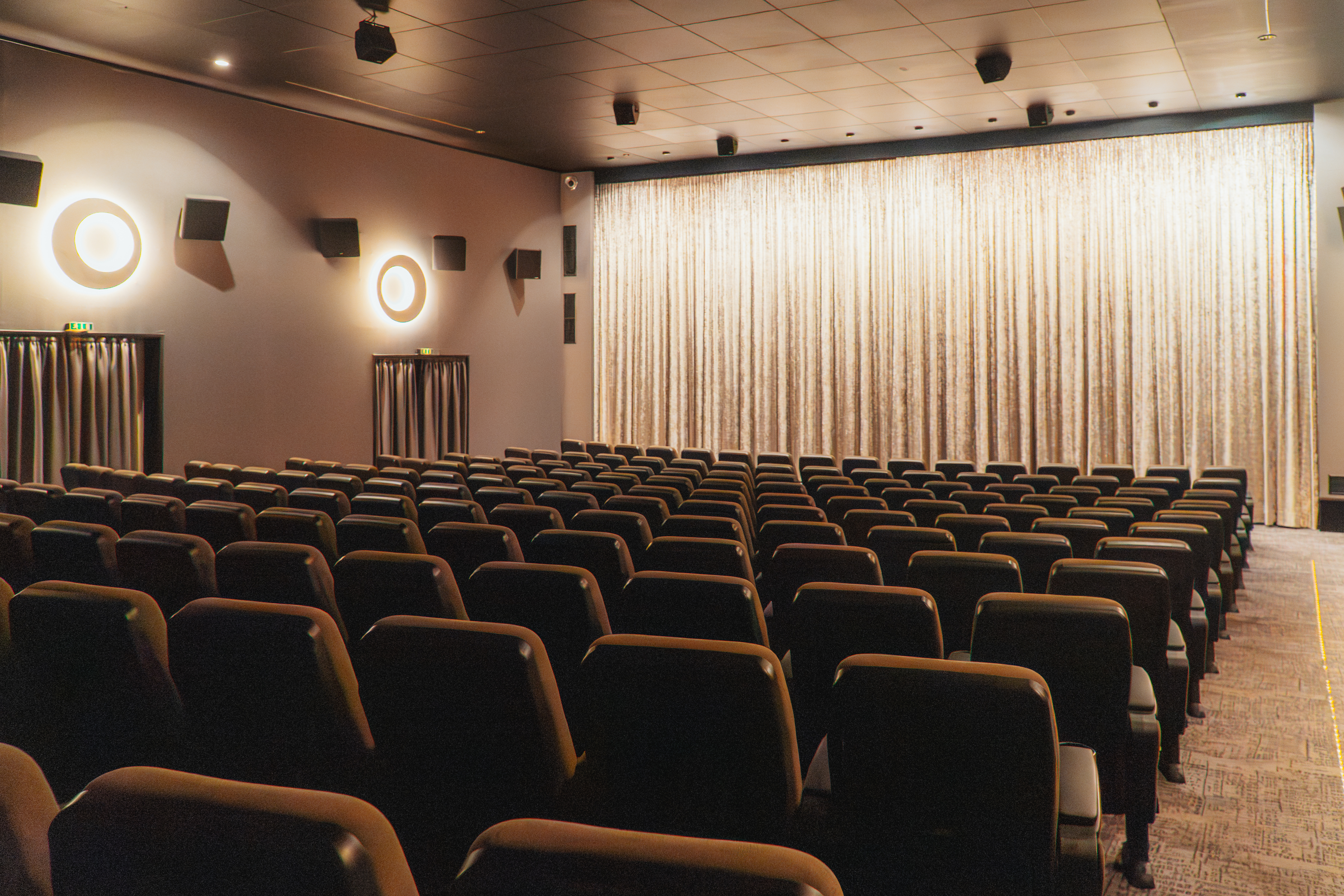 Savoy Blickrichtung Leinwand