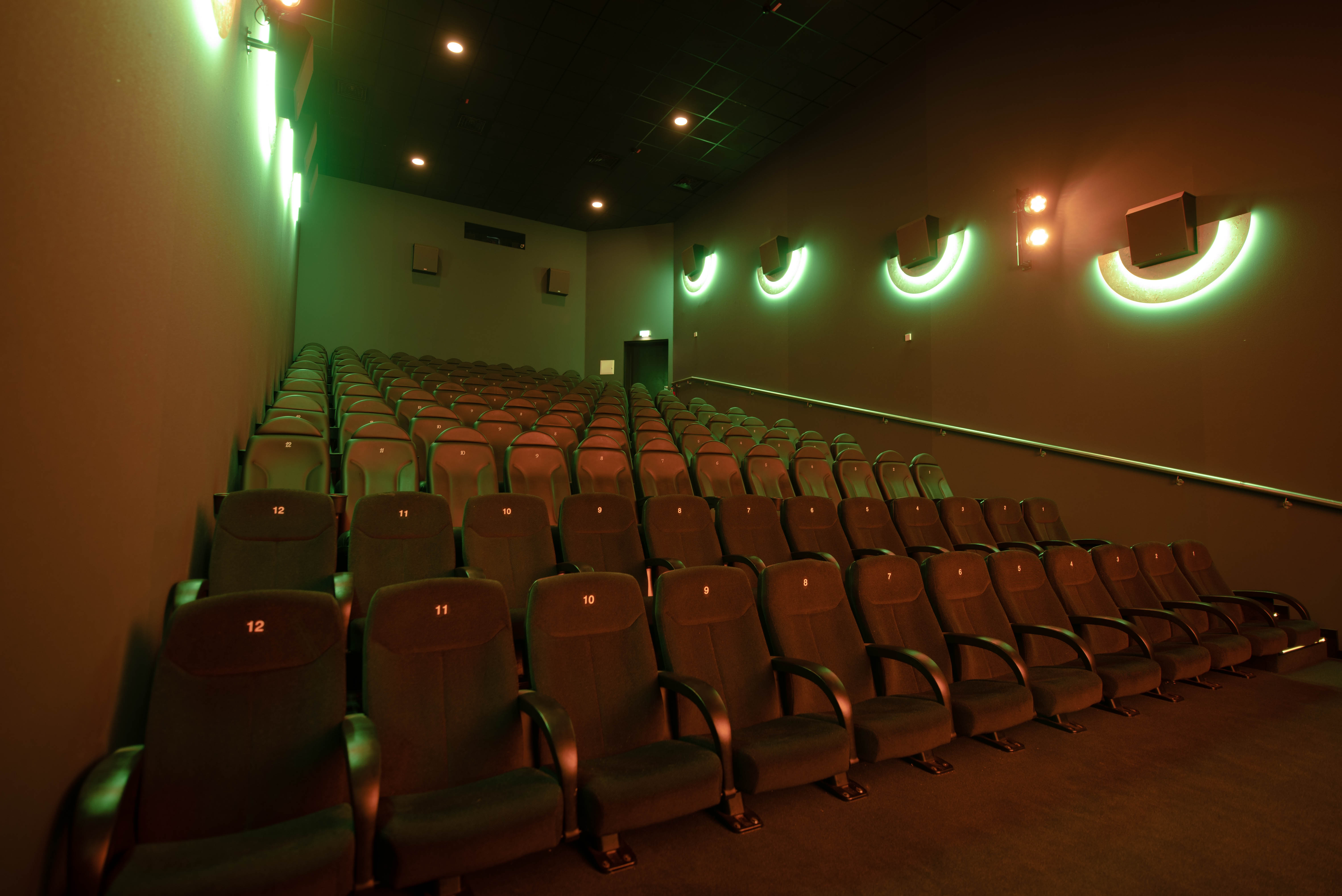 Cineplex Euskirchen Kino 4 vorne