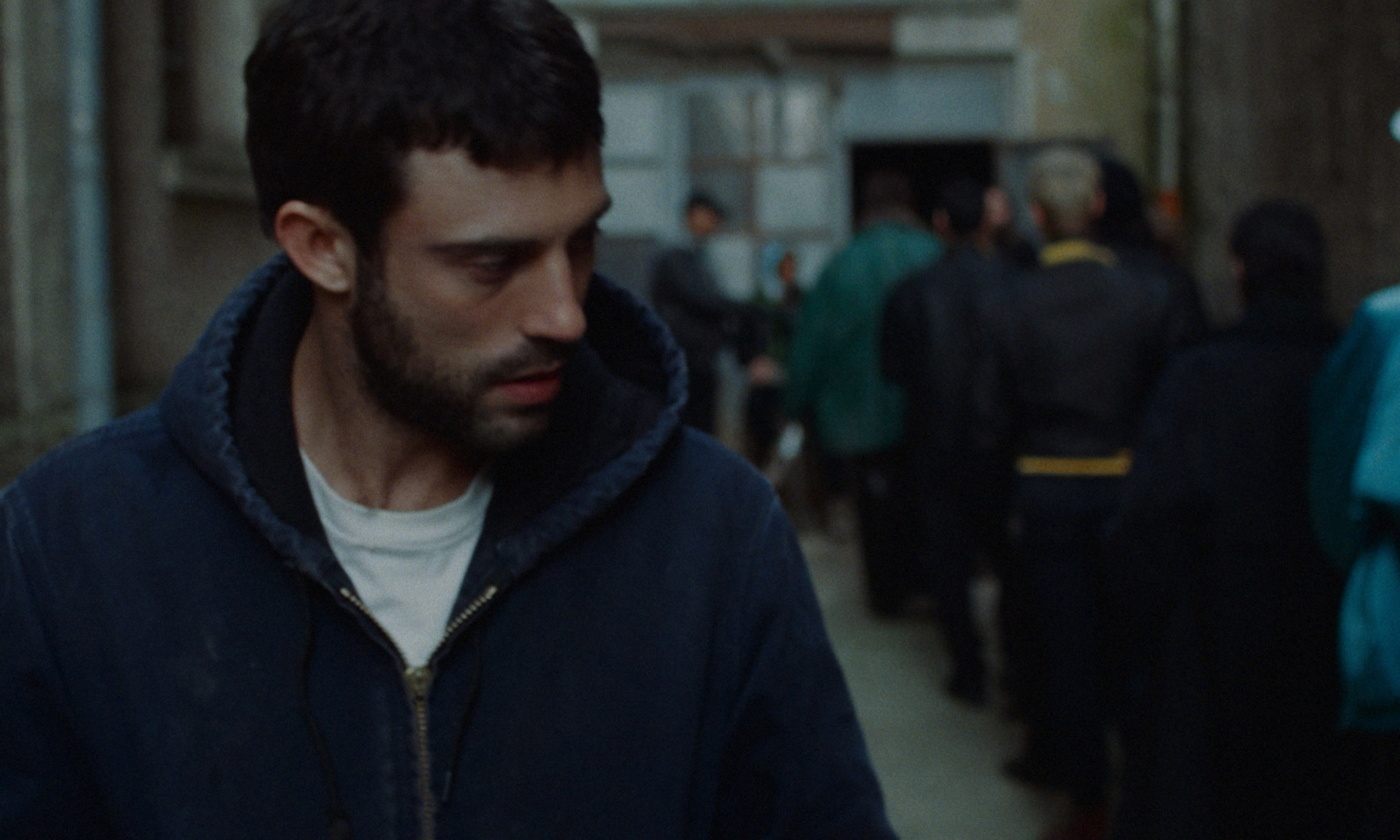 Szenenbild zu Rave On