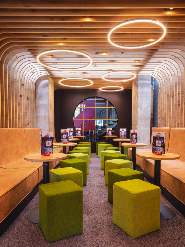 Räumlichkeit PeachPit2