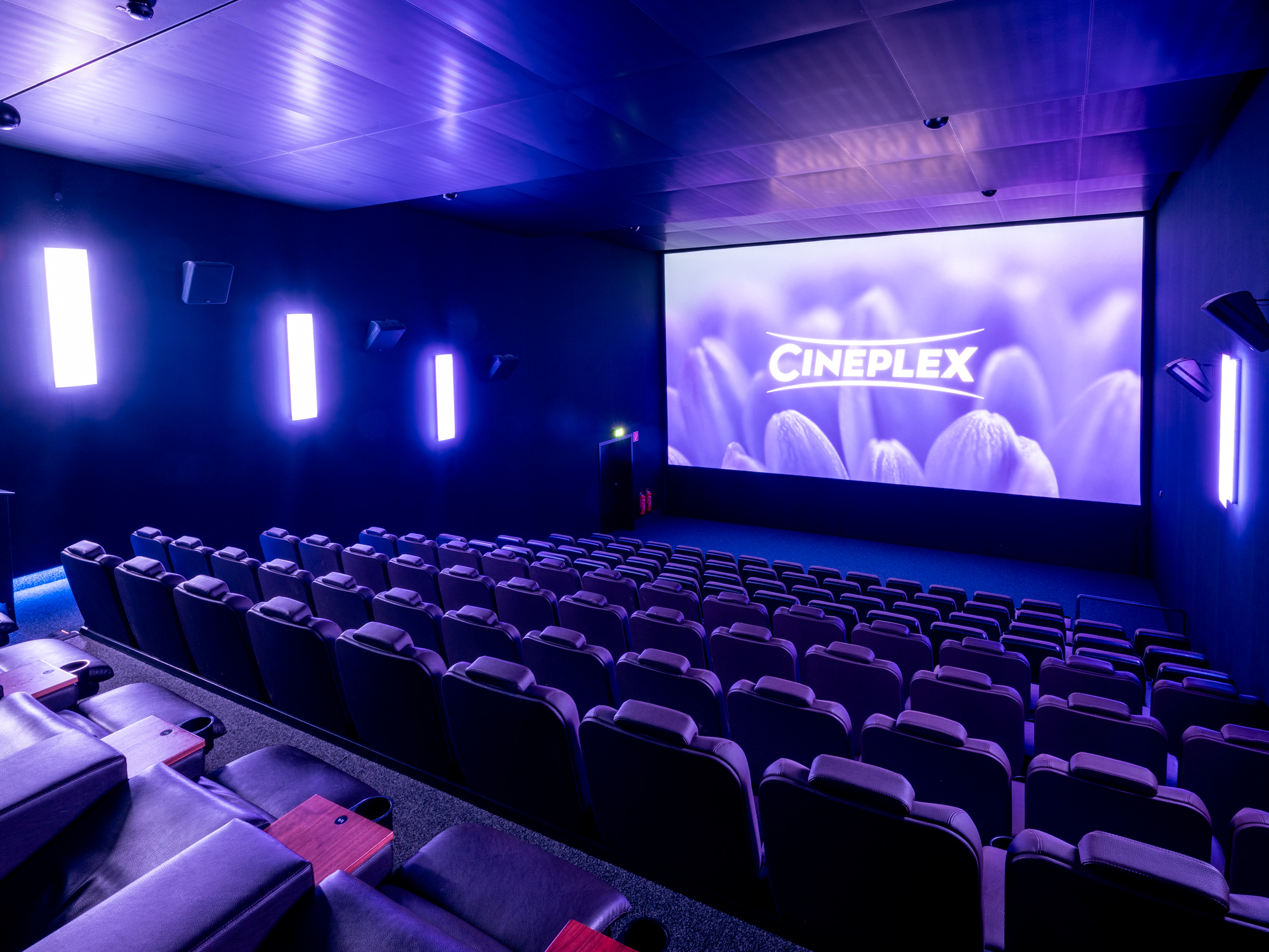 Penzing_Saal_7_back1_HDR