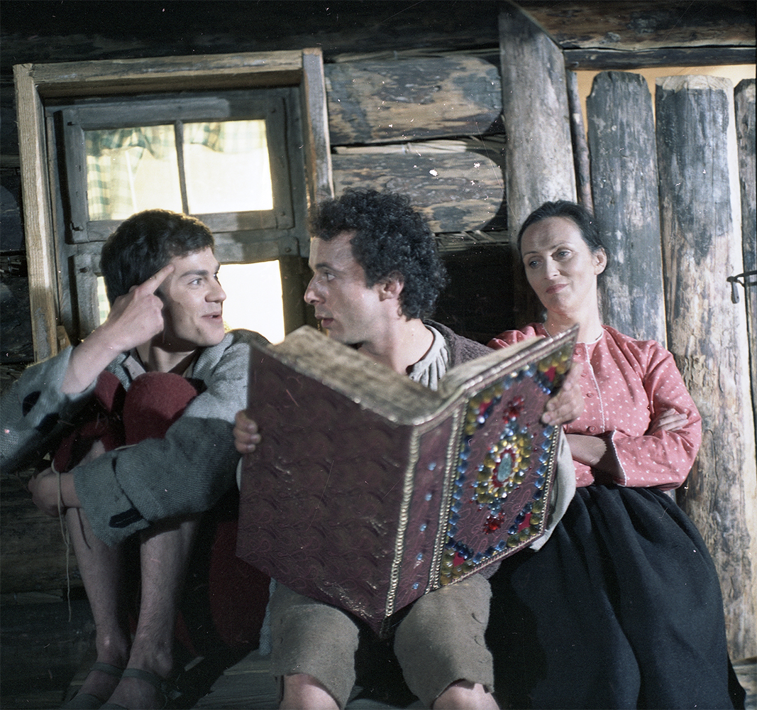 Szenenbild zu Die schwarze Mühle