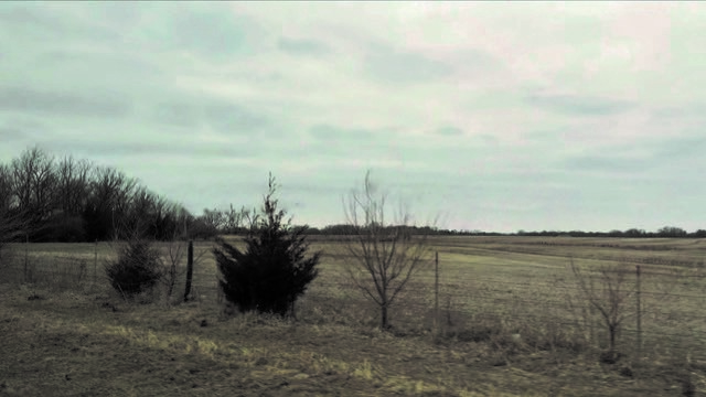 Szenenbild zu Double Feature: outlaw lullaby & A Dangerous Night in Volcano Island