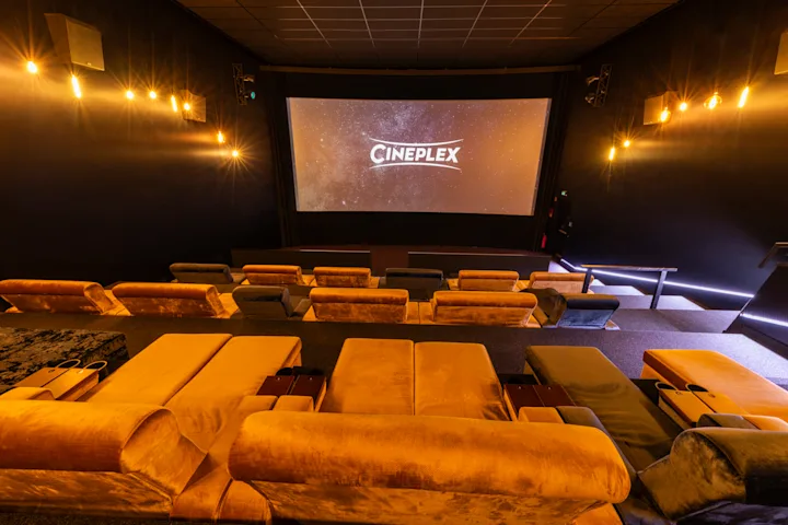 Pfaffenhofen_Saal_3_back_Web