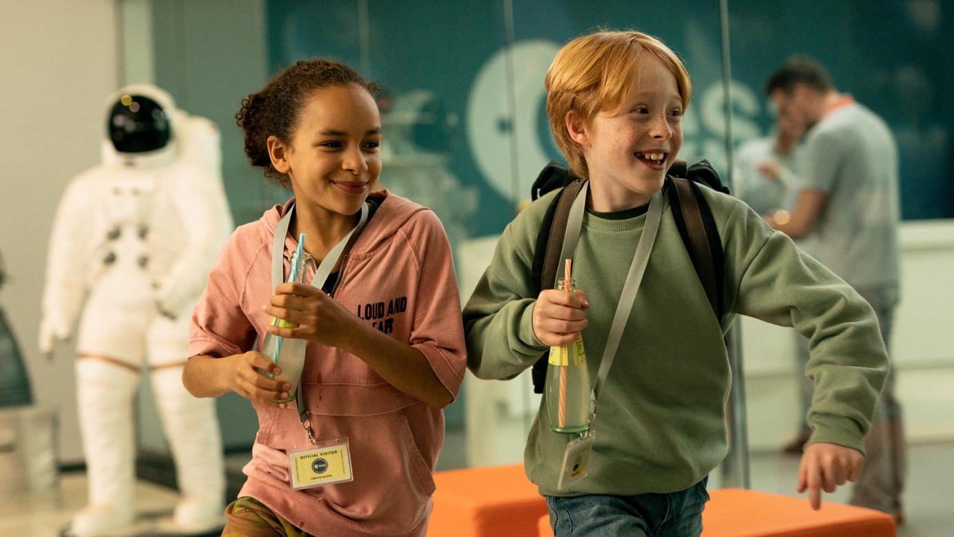 Szenenbild zu Wow! Nachricht aus dem All