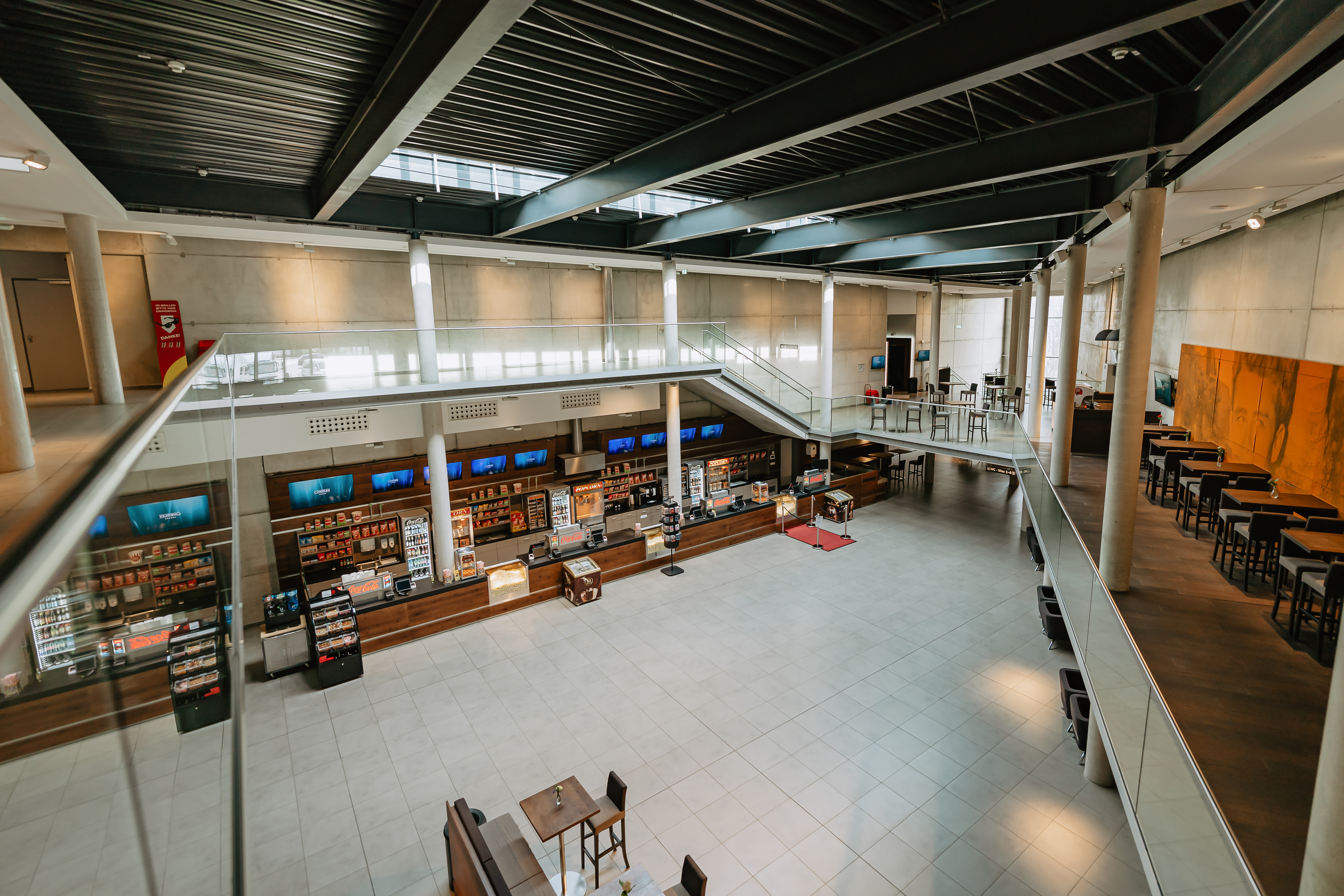 Cineplex Amberg Foyer