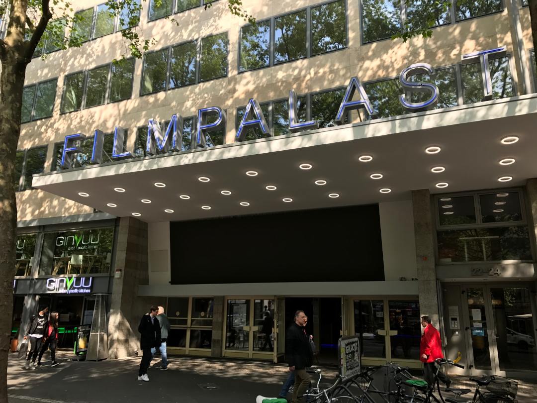 Cineplex Koeln Aussenansicht