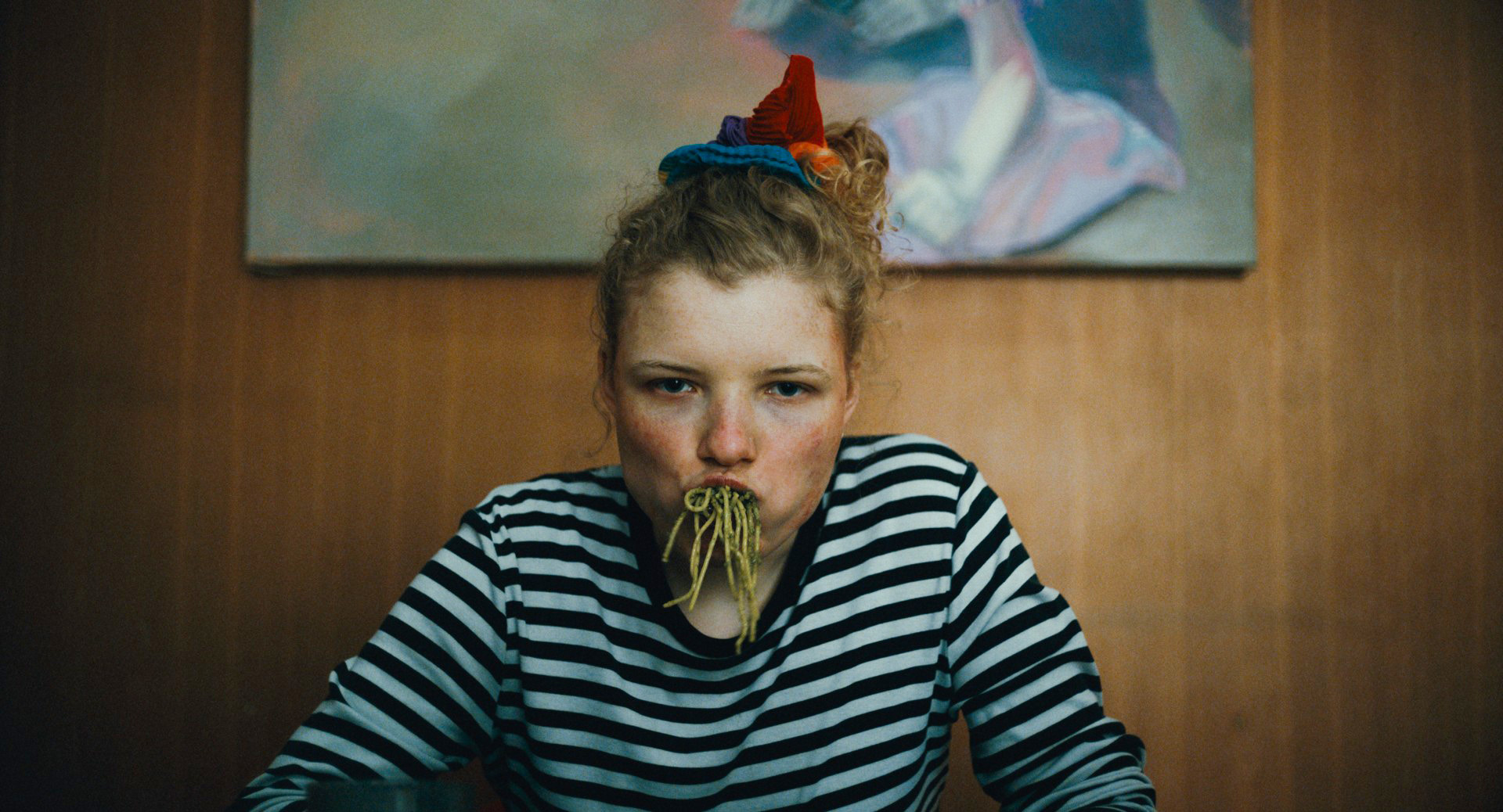 Szenenbild zu How to Be Normal und der Versuch, sich selbst zu verstehen