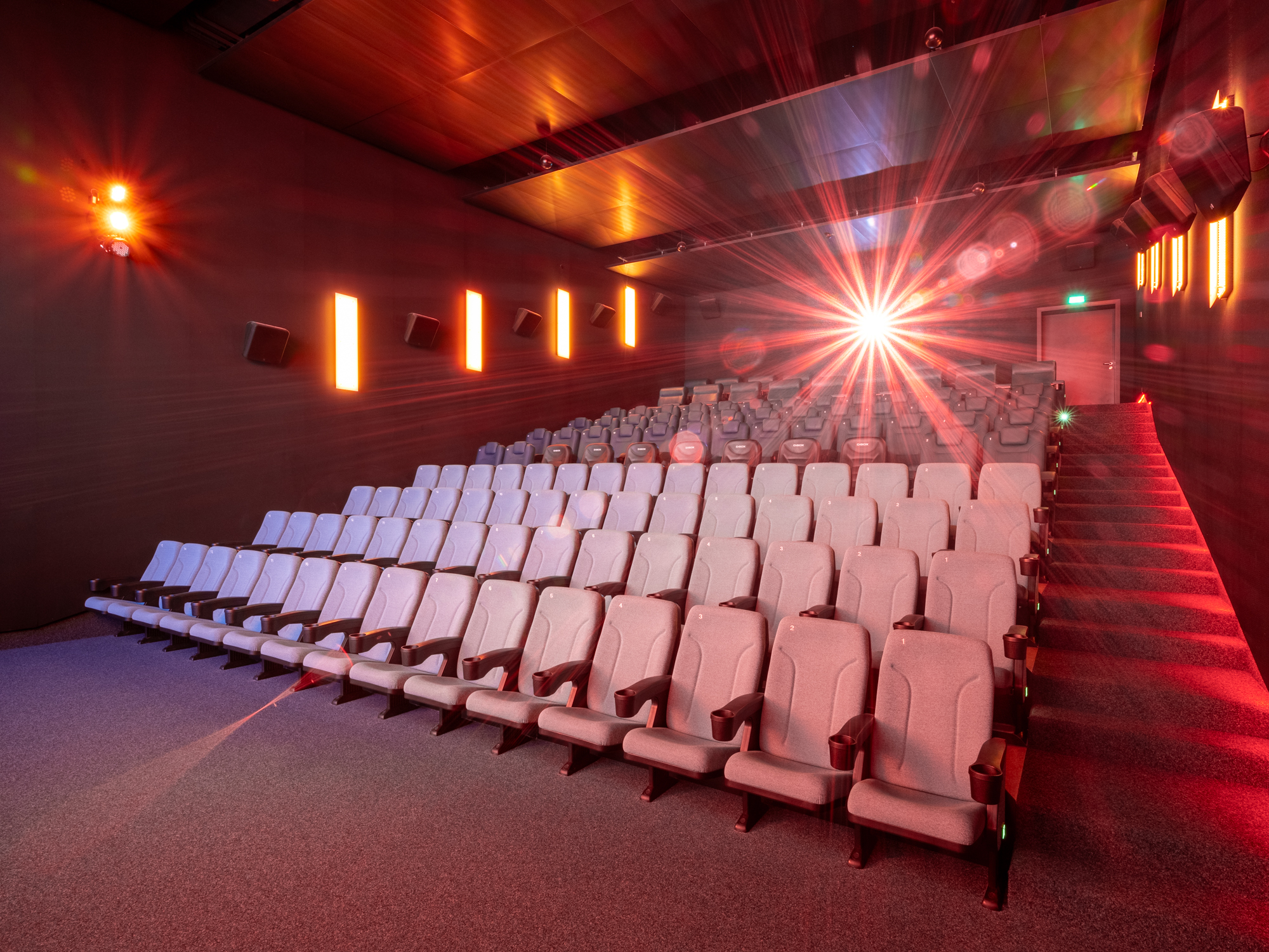 Penzing_Saal_2_front3_HDR