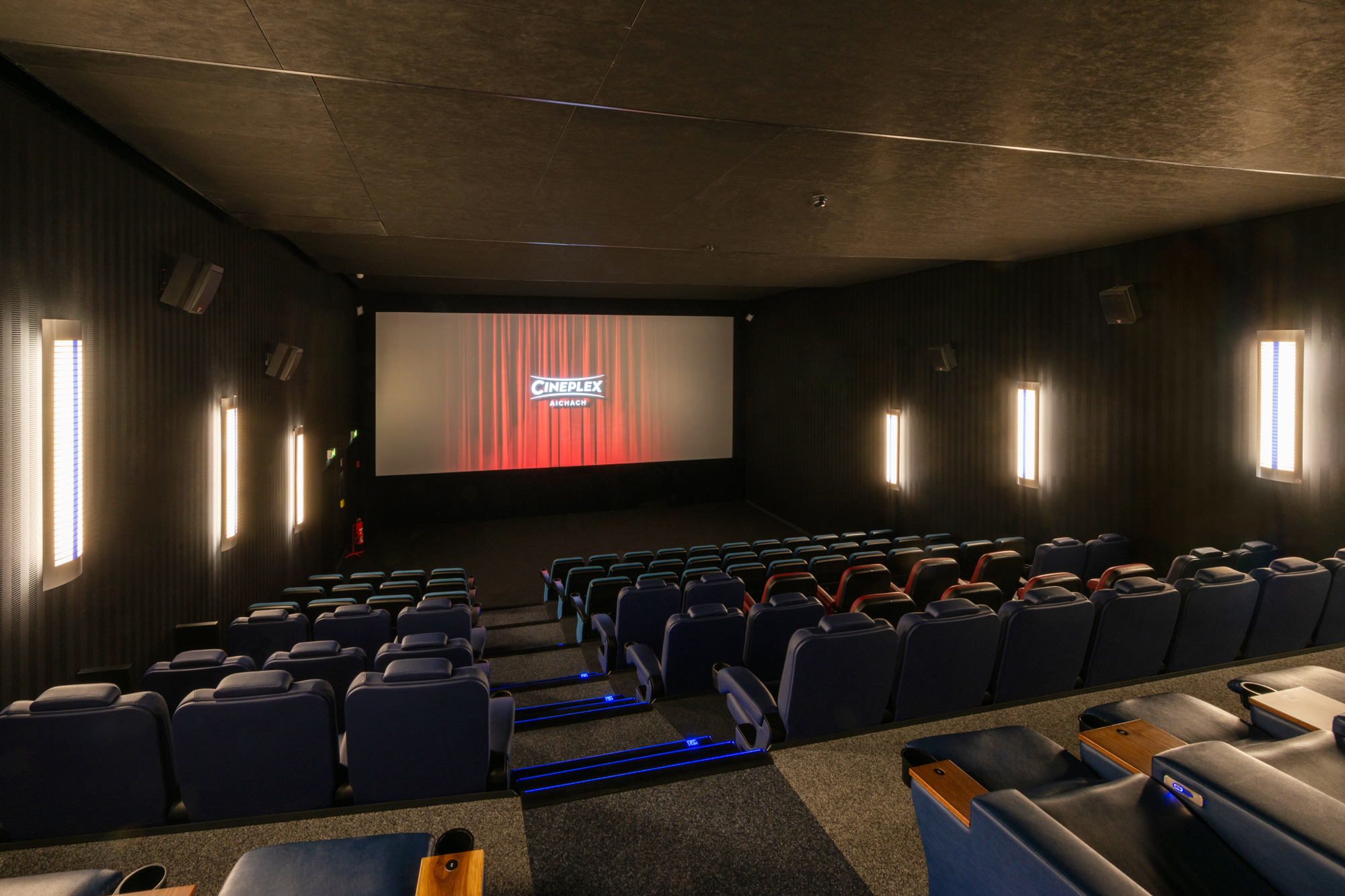 Aichach_Saal_07_back