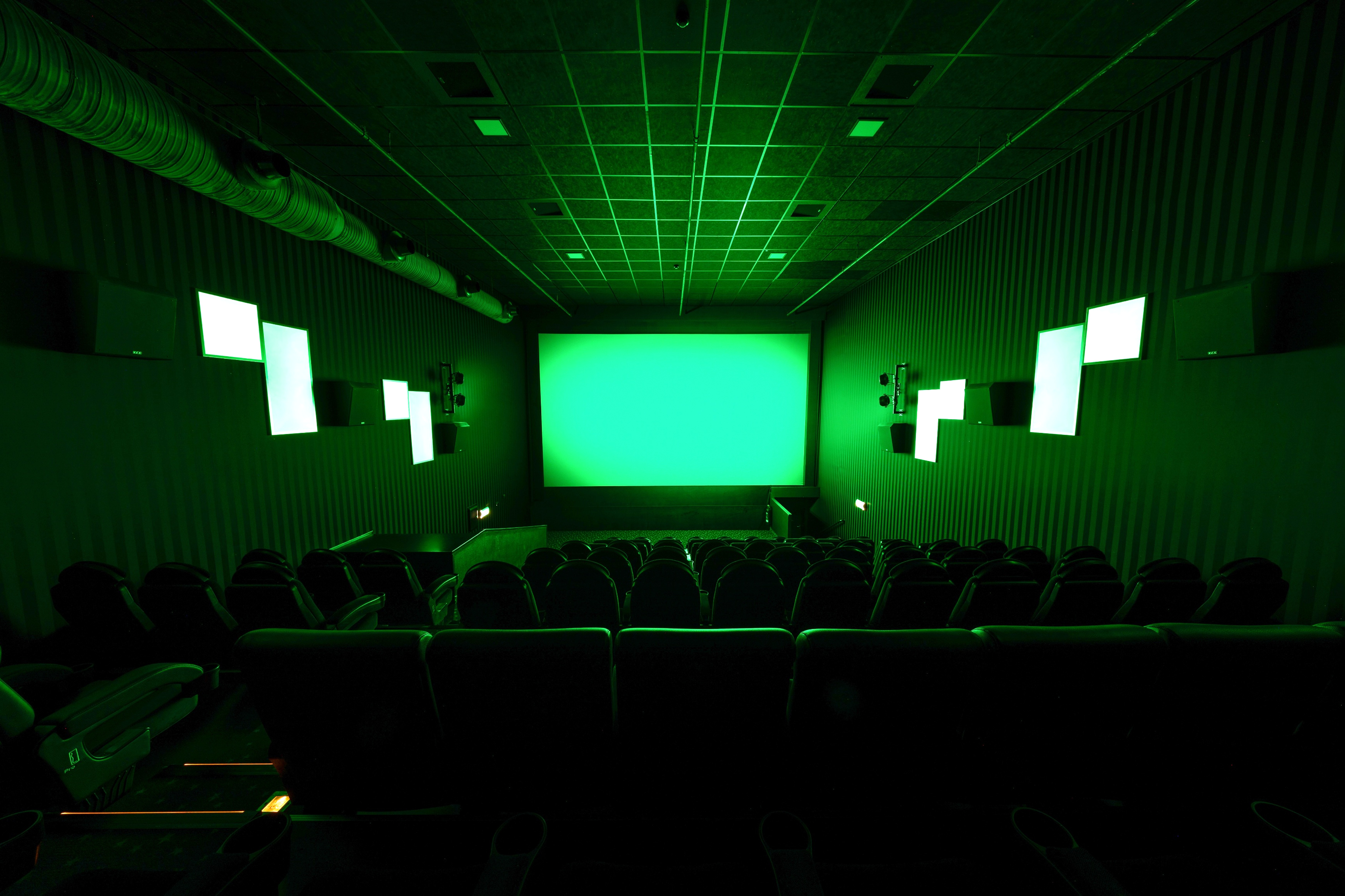 Kino 8 Cineplex Friedrichshafen