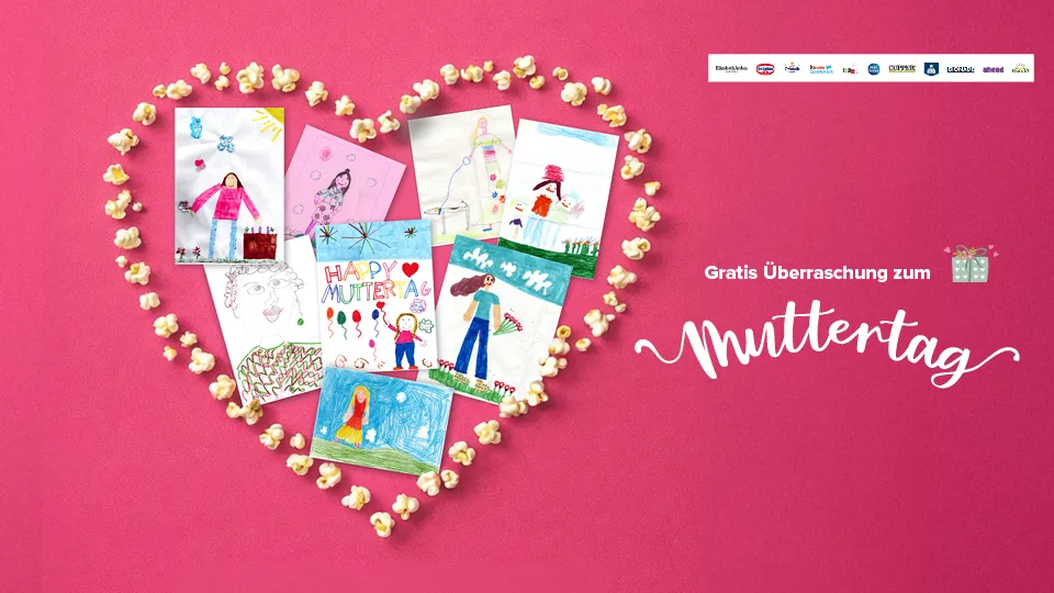 Herz mit gemalten Bildern von Kindern zum Muttertag