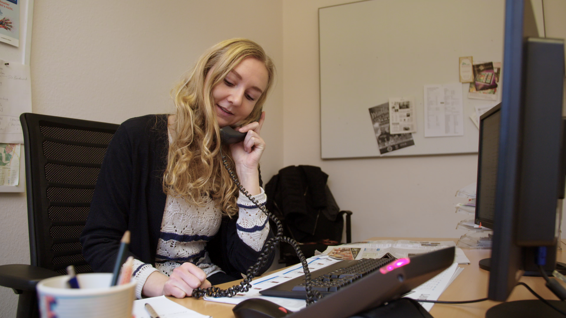 Szenenbild zu Die letzten Reporter