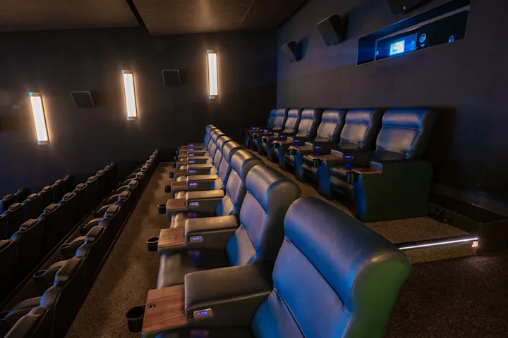 Memmingen_Saal_2_font_side1