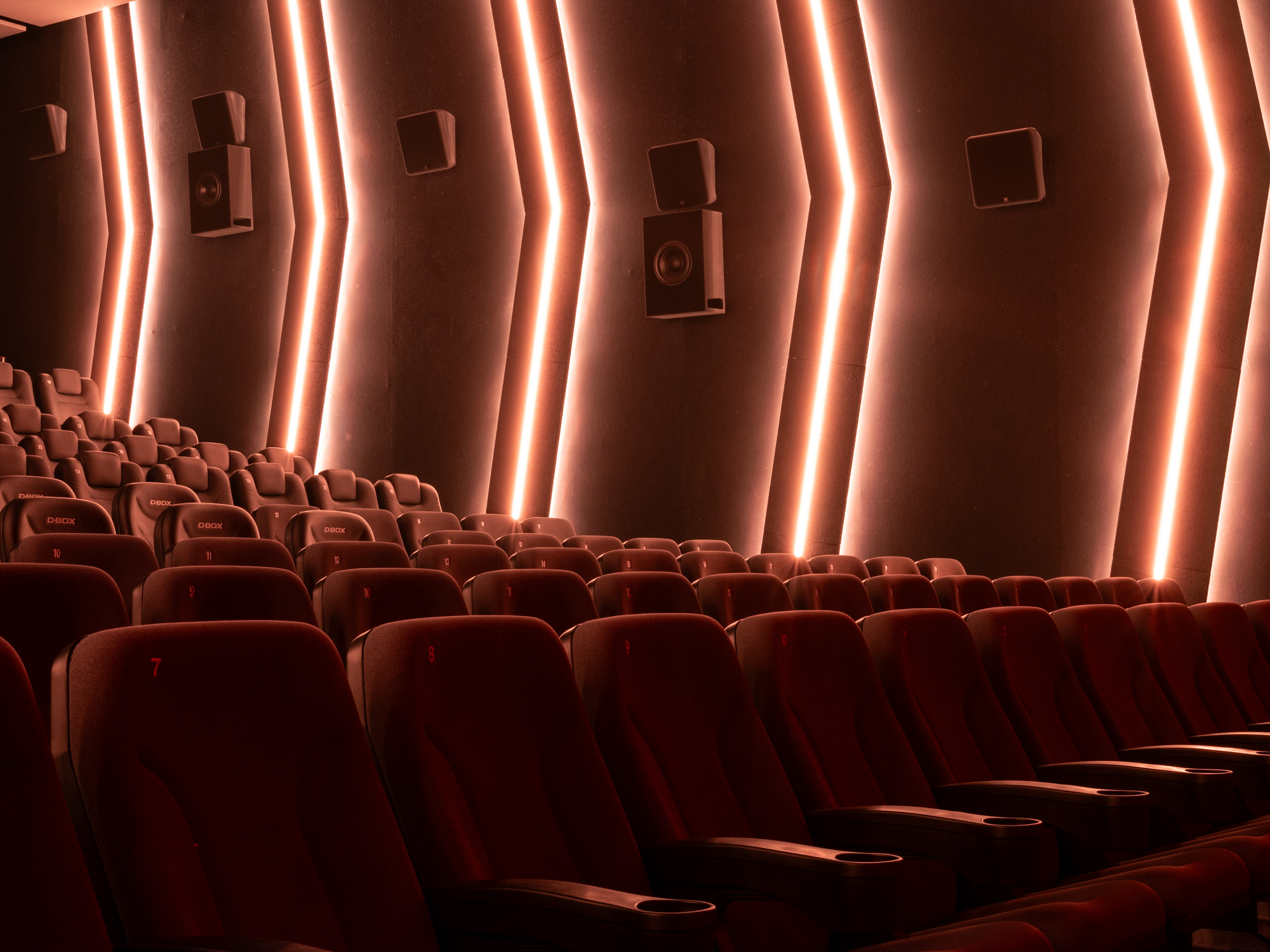 Germering_Saal1_5_Seite