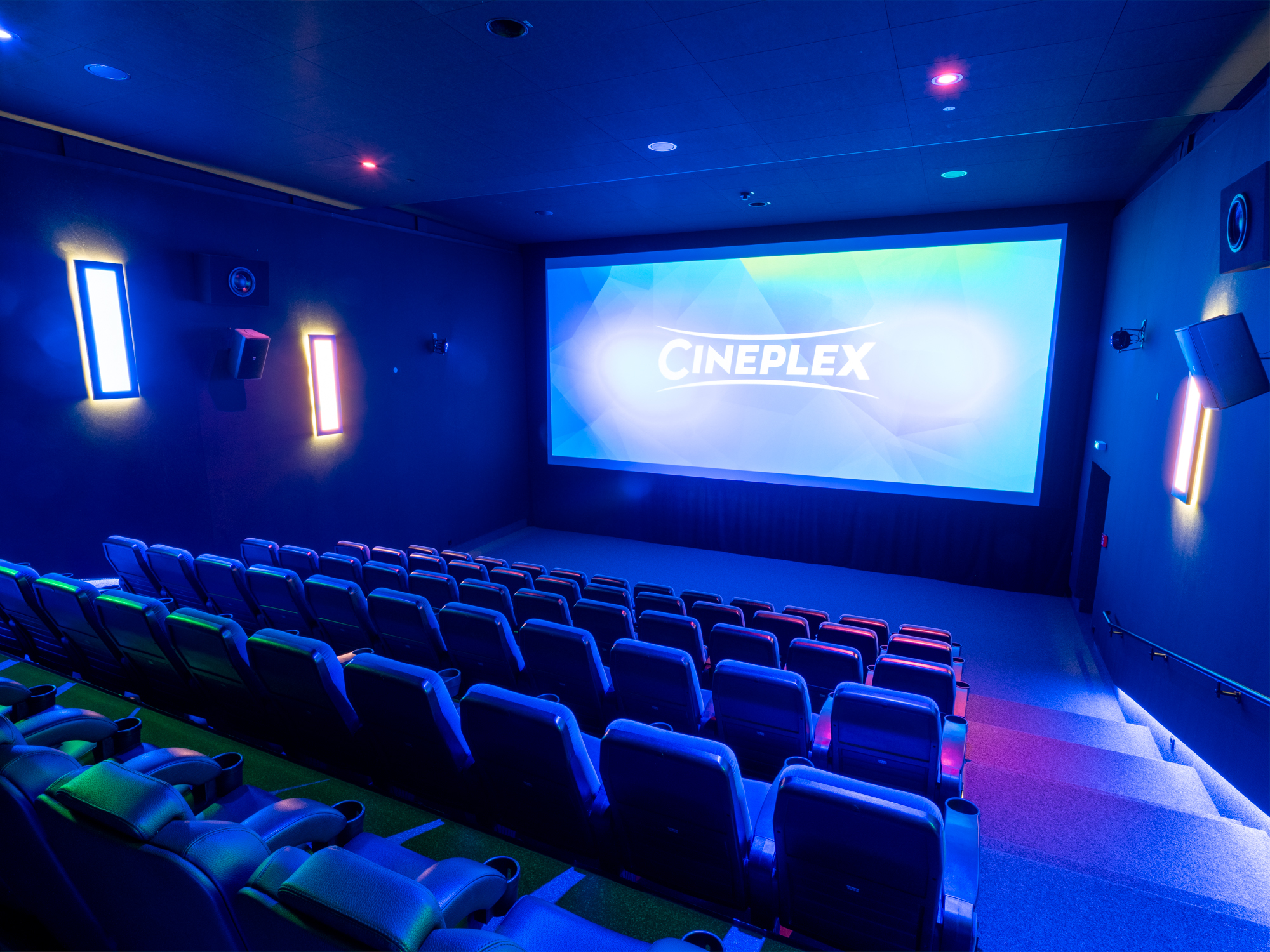 Meitingen_Saal_5_side_back2_HDR