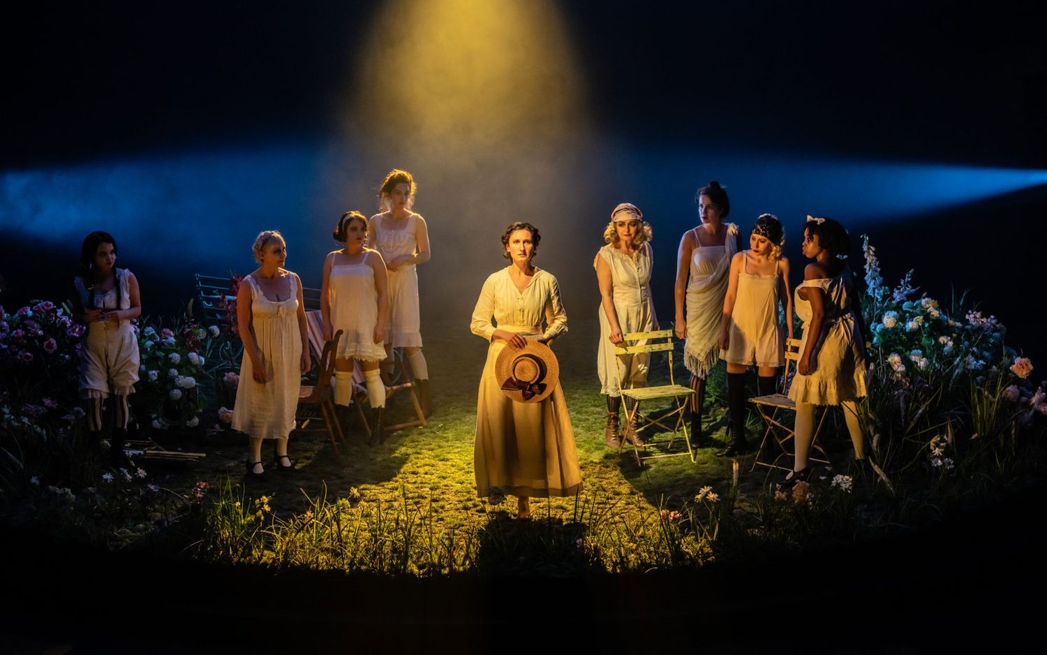 Szenenbild zu National Theatre London: Mrs. Warrens Profession