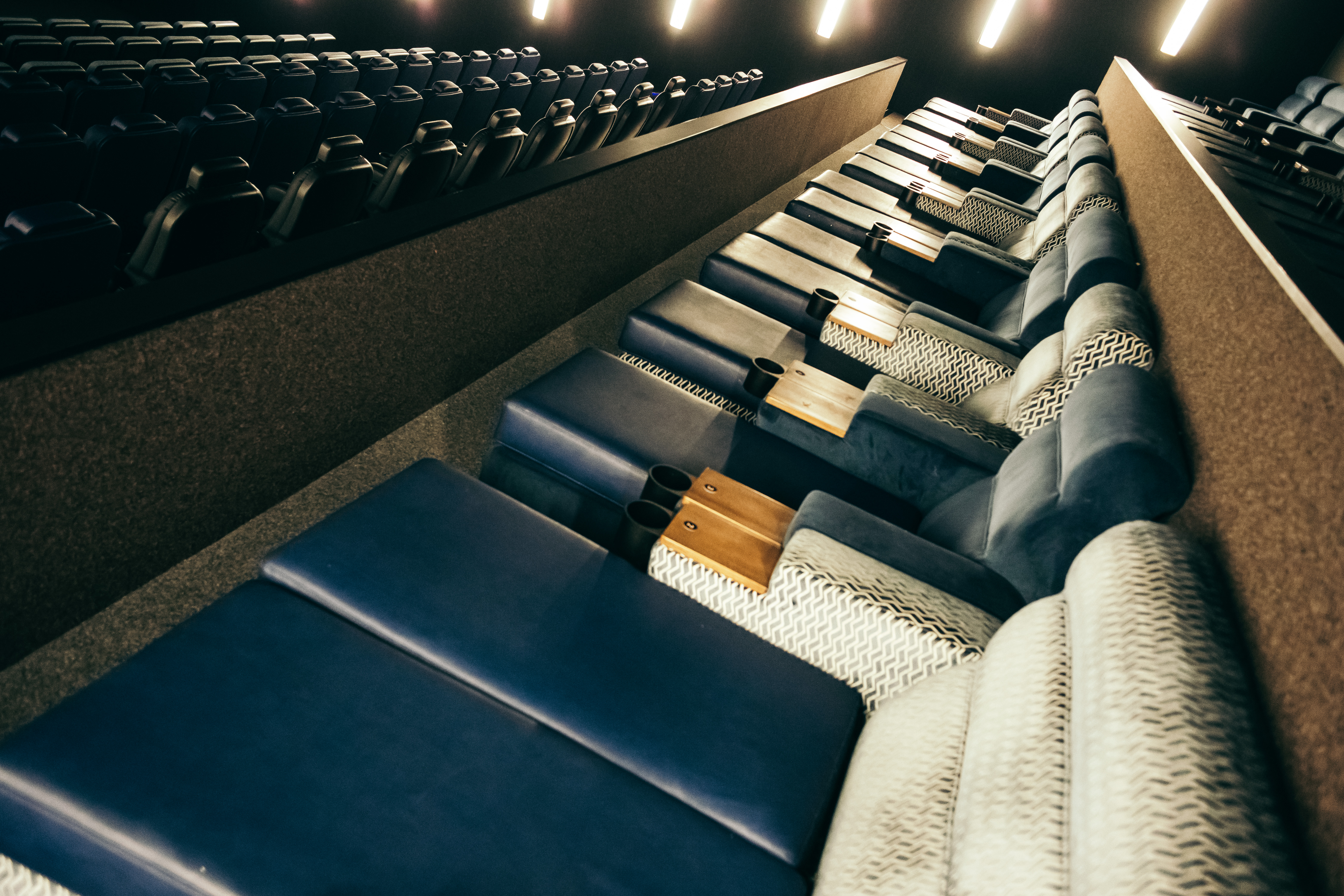 FUE_Saal_2_Liegesofa