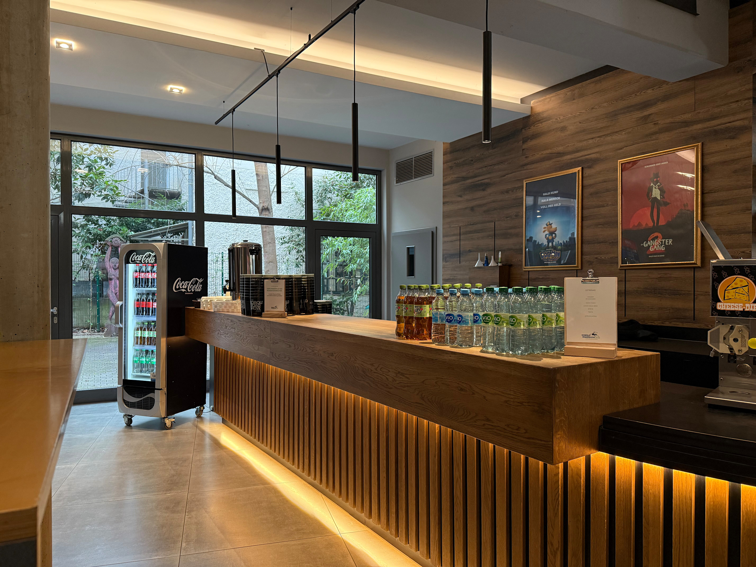 Thekenfront Veranstaltungsecke Cineplex Bad Kreuznach