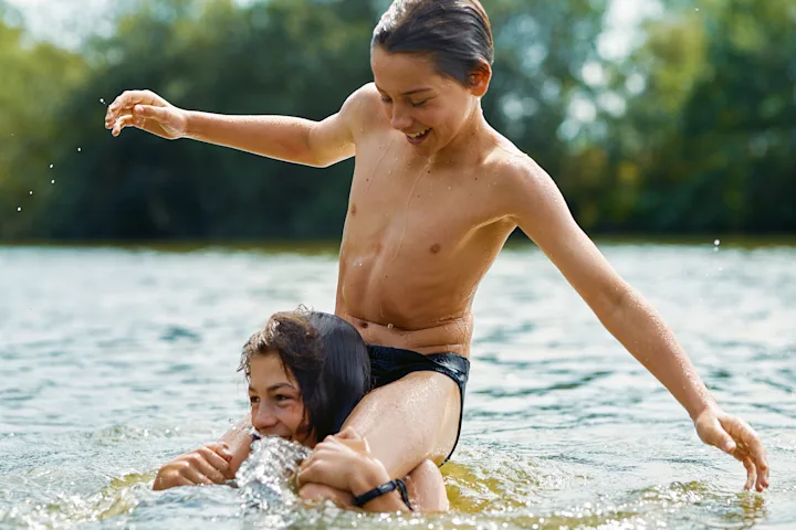 Szenenbild zu Young Hearts