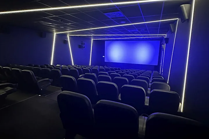 Cineplex Koeln Kino 6 hinten
