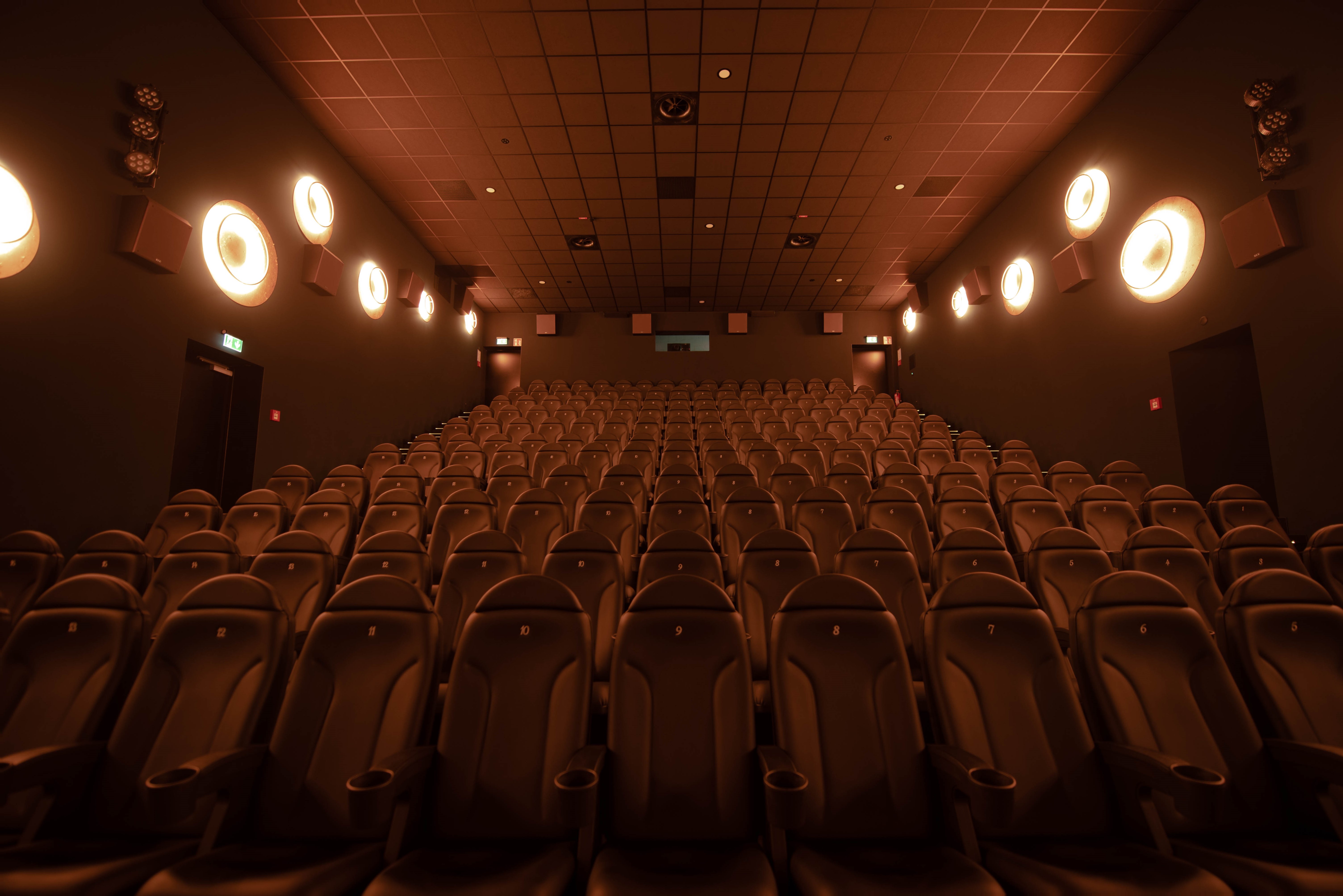 Cineplex Euskirchen Kino 6 vorne