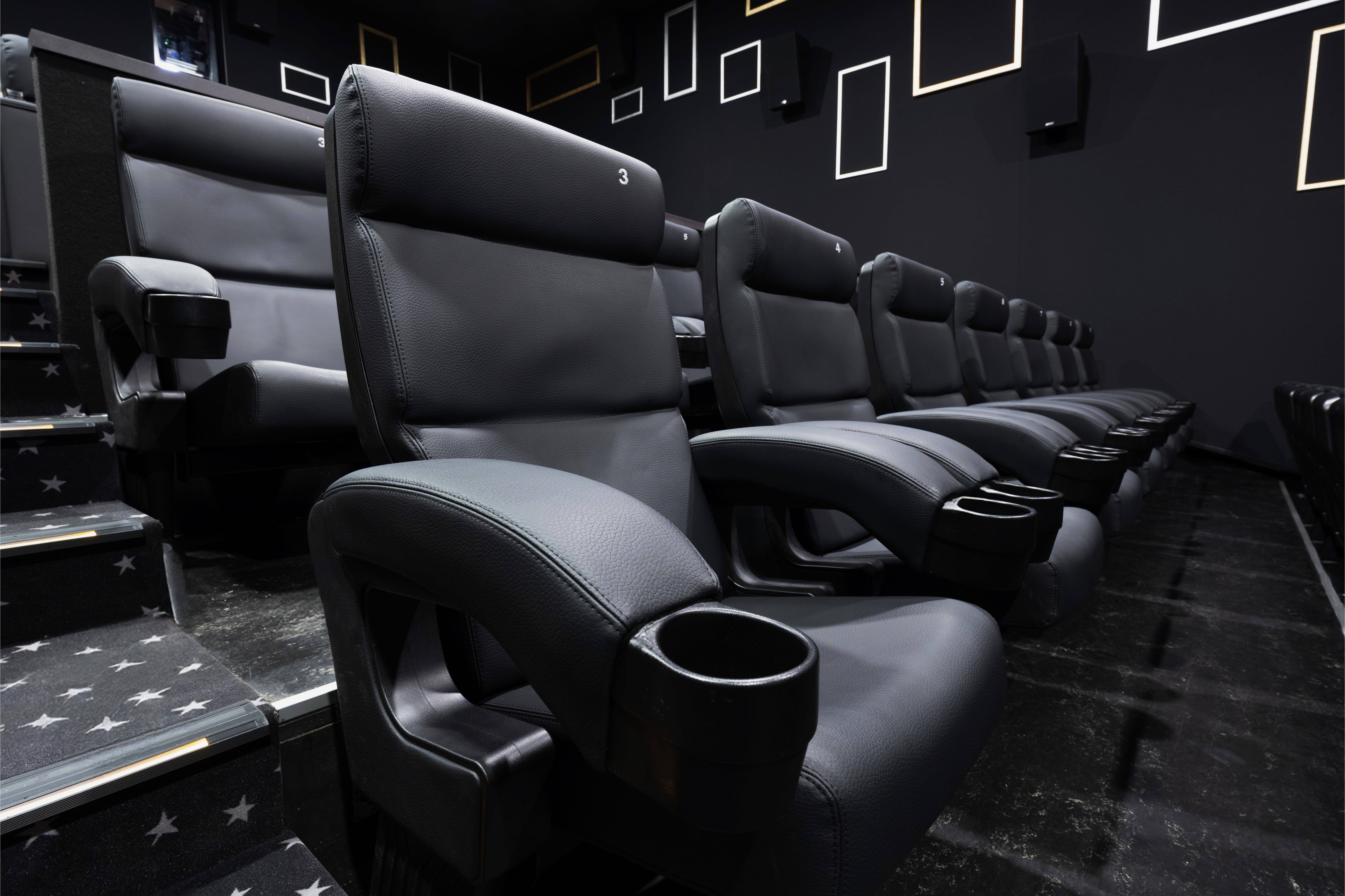 Kino 5 Cineplex Friedrichshafen