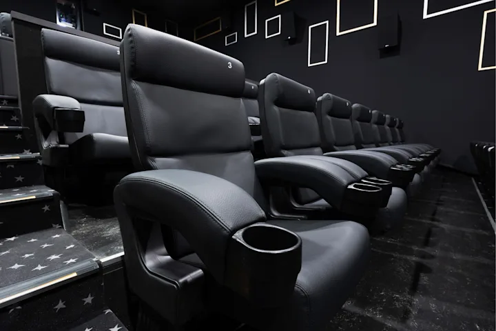 Kino 5 Cineplex Friedrichshafen