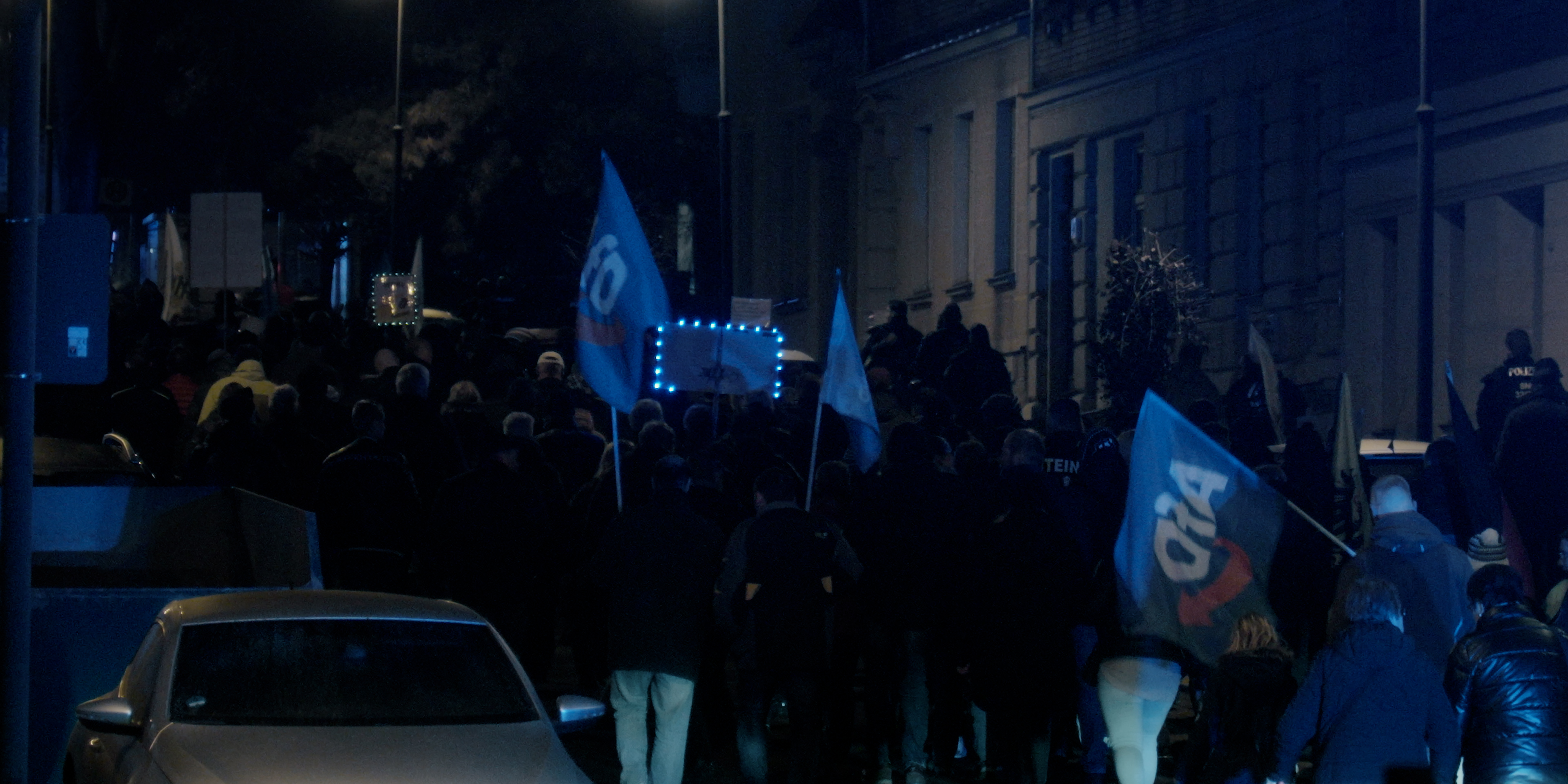 Szenenbild zu Kein Land für Niemand - Abschottung eines Einwanderungslandes