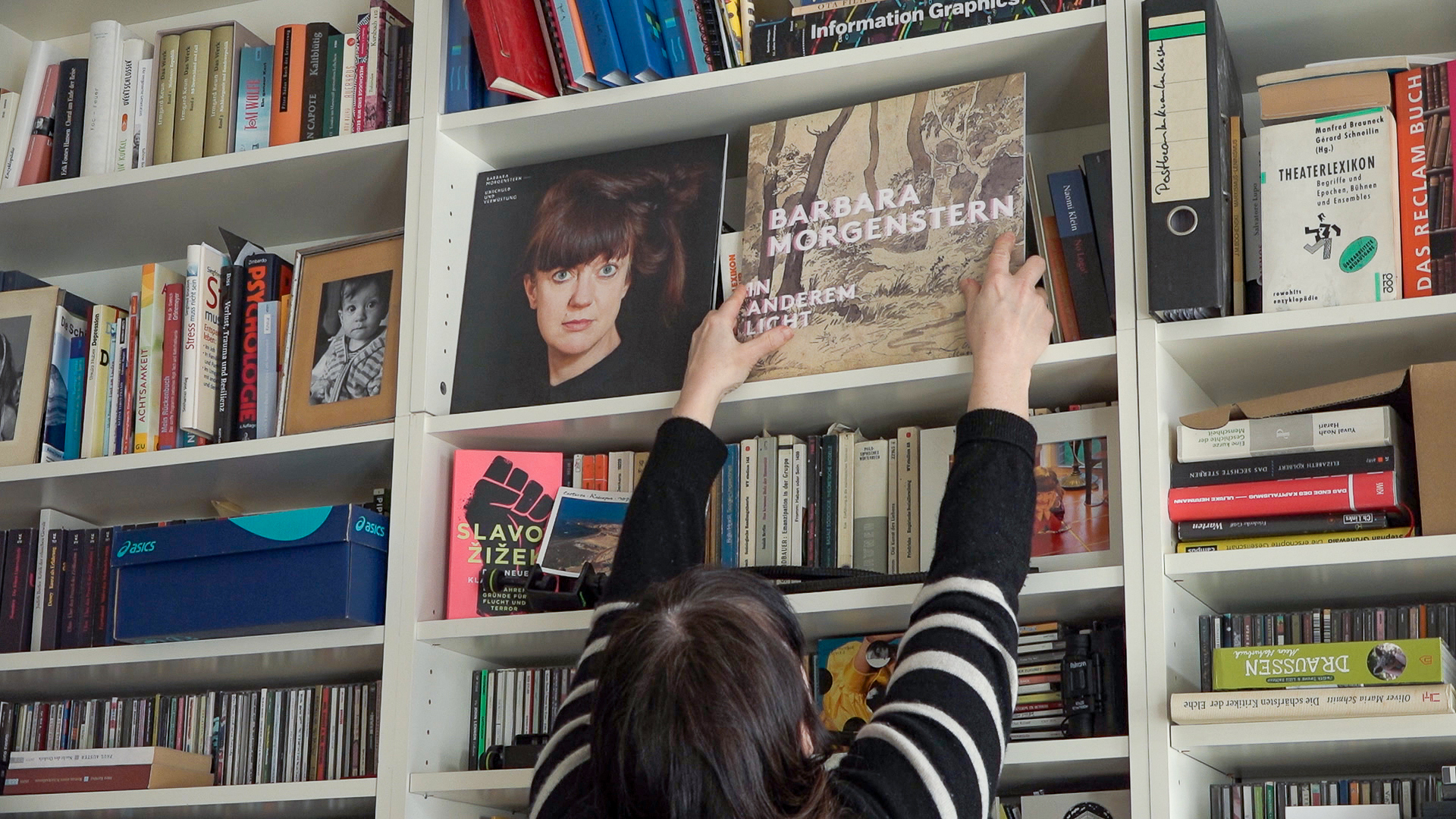 Szenenbild zu Barbara Morgenstern und die Liebe zur Sache