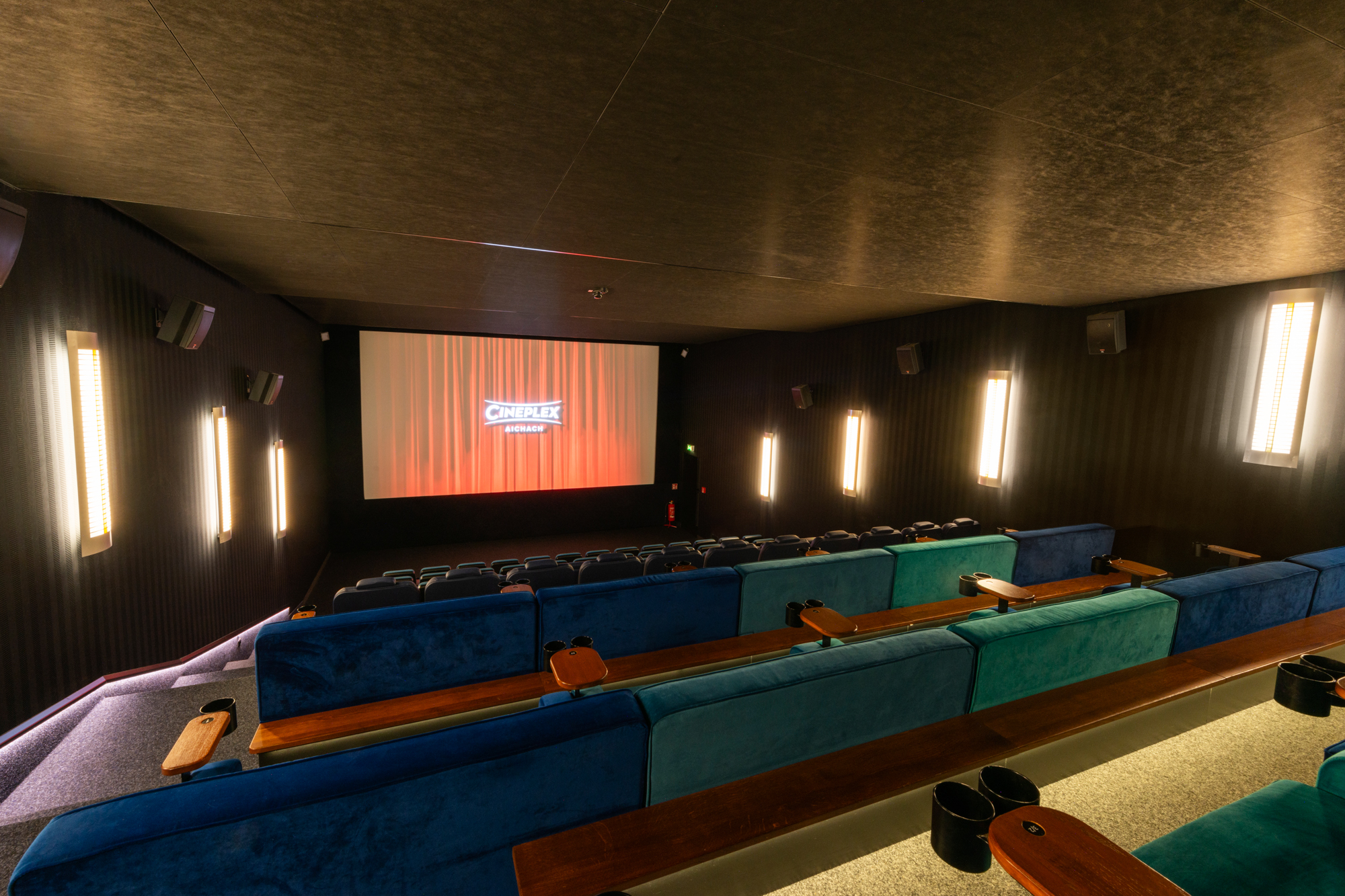 Aichach_Saal_03_back1