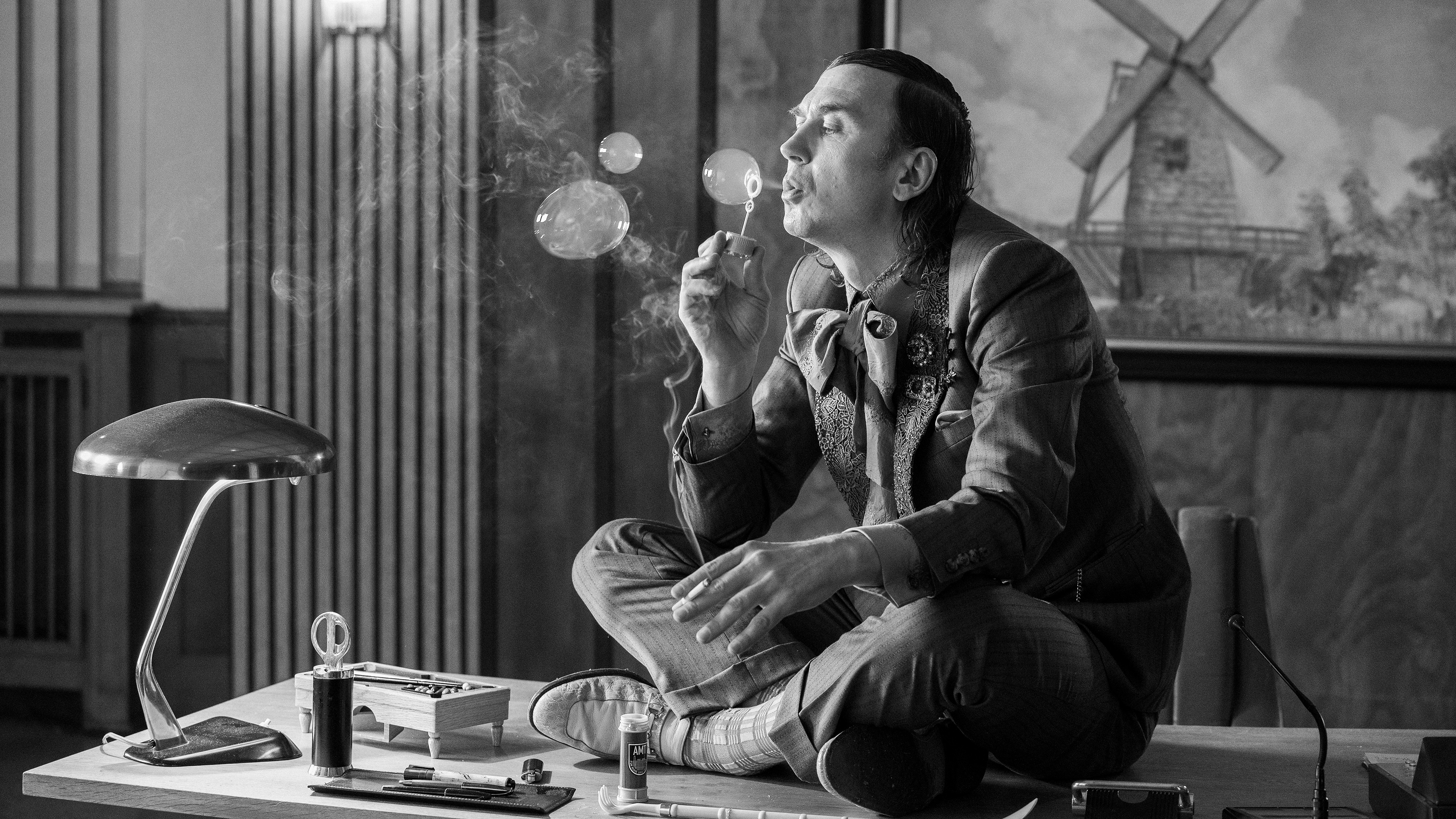 Szenenbild zu Sie glauben an Engel, Herr Drowak?