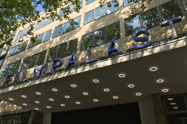 Cineplex Koeln Aussenansicht