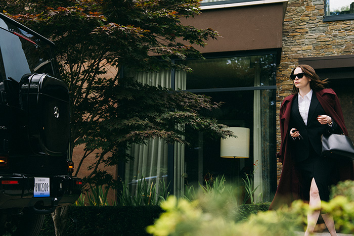 Szenenbild zu Bugonia