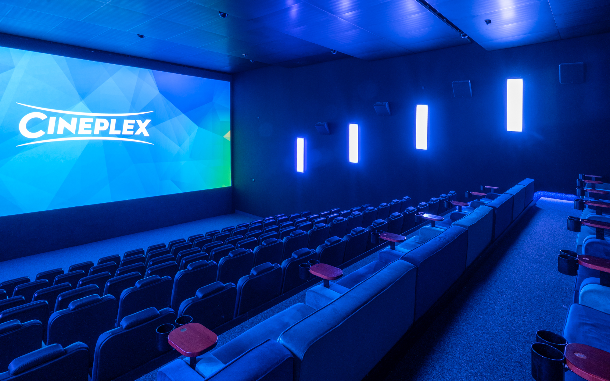 Penzing_Saal_10_back_couch1