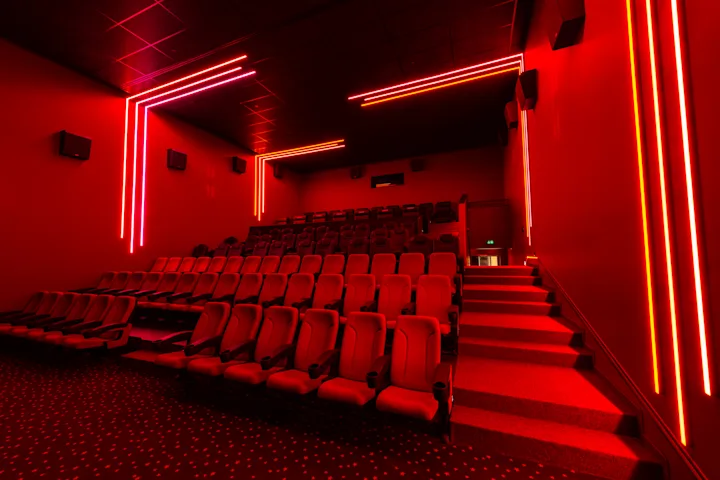 Pfaffenhofen_Saal_6_front_Web