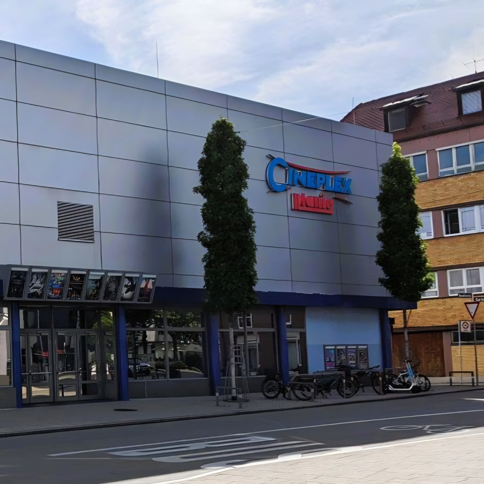 Cineplex Planie Reutlingen Außenaufnahme