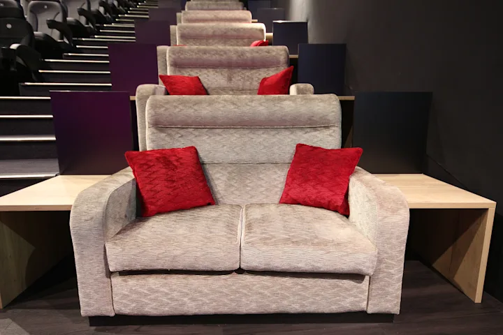 Bild Sofasitze Kino 4